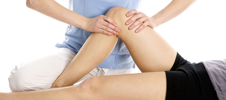 Massage procedure for osteoarthritis of the knee joint.